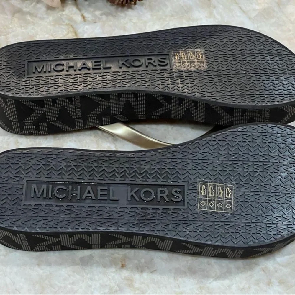 MK Wedges Flip Flop Sandals. NWT Women - Picture 7 of 7